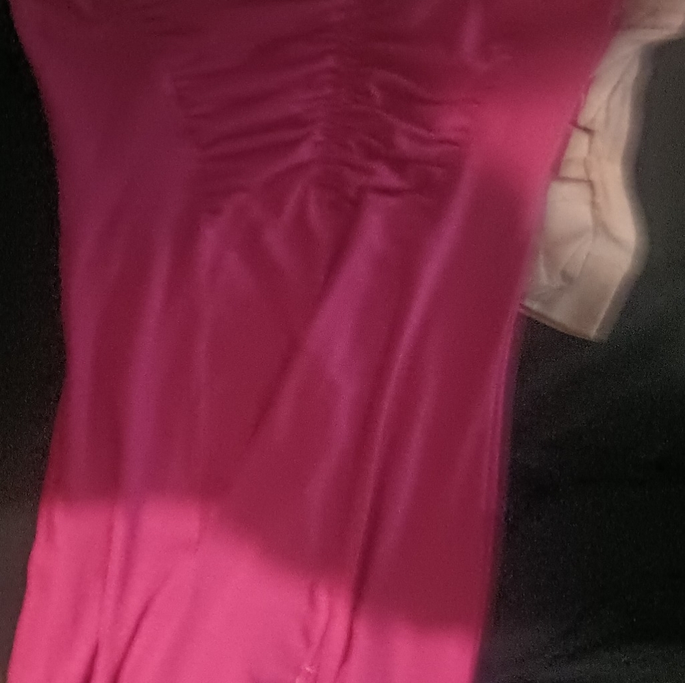 Women's strapless dress